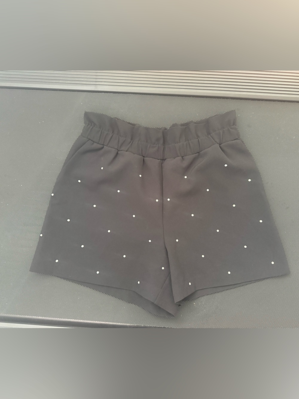 Express Trouser Shorts - M